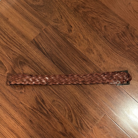 EUC HOLLISTER 💯 % Genuine Leather Belt - Picture 7 of 7